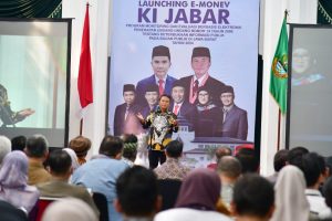 Sekda Jabar Luncurkan e – Monev Keterbukaan Informasi Publik