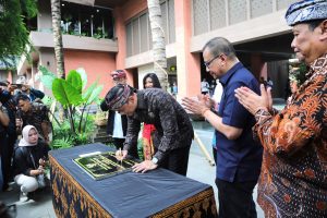 JPO I Gusti Ngurah Rai Diresmikan, Menko AHY: Meningkatkan Kenyamanan Penumpang dan Aksesibilitas Bandara