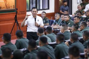 Berikan Kuliah Umum di Seskoad, Menko AHY: Sinergi antara Pembangunan Infrastruktur dan Pertahanan Menjadi Penting