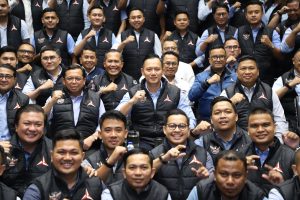 Kukuhkan Ikatan Keluarga Alumni Akademi Demokrat, Ini Pesan AHY