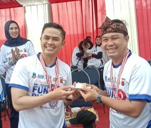Anggota DPRD Fraksi Demokrat Ikut Meriahkan Fun Run HUT Bhayangkara Ke 79 Tingkat Polres Garut