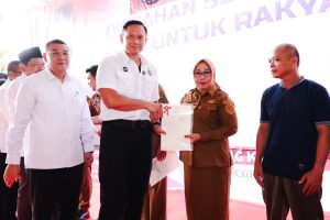 Serahkan Sertipikat Tanah di Bengkulu, Menko AHY Tegaskan Kepastian Hukum dan Dorong Pemanfaatan Aset Produktif